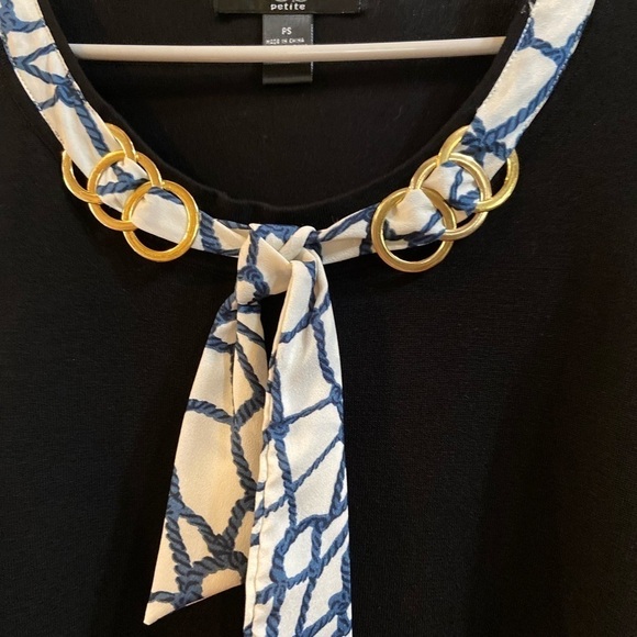 August Silk Black Stretch Top, P/S - Picture 2 of 6